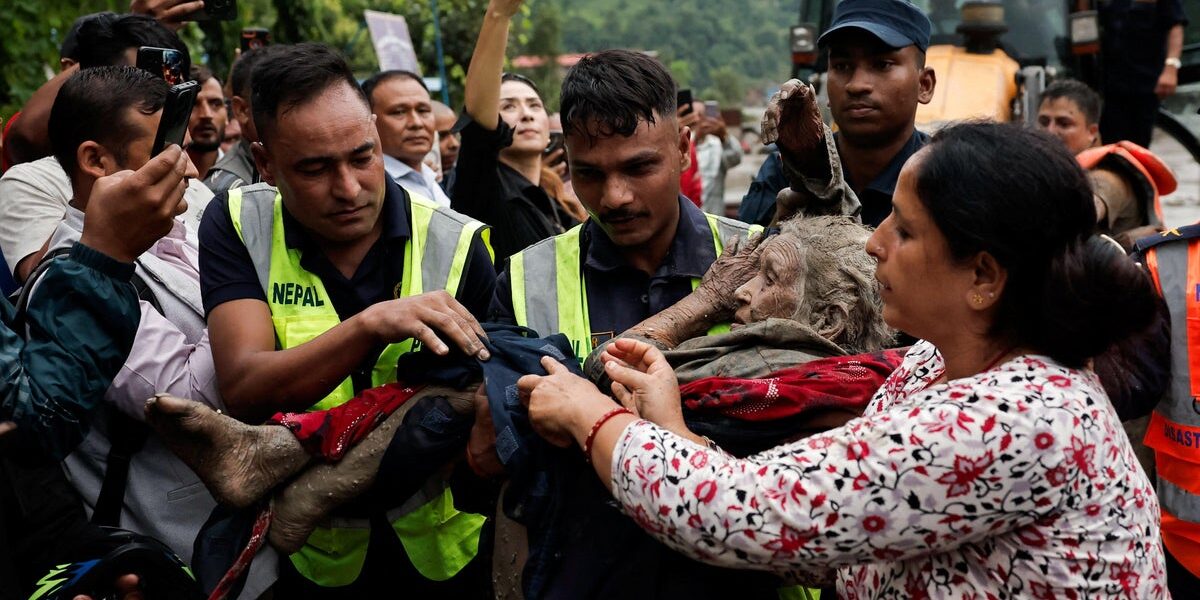 Nepal Floods: Death Toll Rises, Hundreds Missing Including 65 Americans Nepal Floods: Death Toll Rises, Hundreds Missing Including 65 Americans