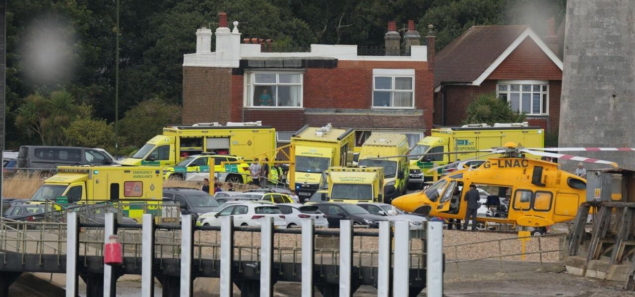Tragedy Strikes: Three Family Members Perish in Sussex Coast Swimming Incident Tragedy Strikes: Three Family Members Perish in Sussex Coast Swimming Incident