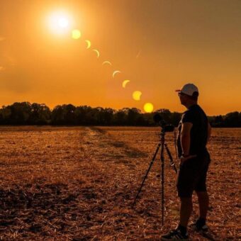 Thousands Gather Nationwide to Witness Rare Solar Eclipse Thousands Gather Nationwide to Witness Rare Solar Eclipse