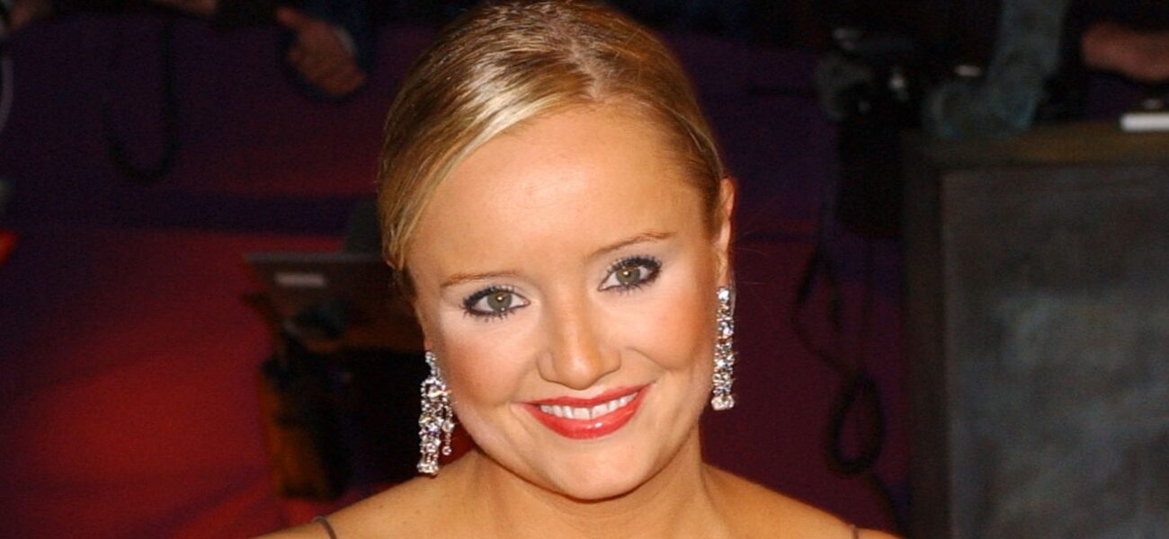 Lucy Davis Reveals Stage Four Breast Cancer Diagnosis Lucy Davis Reveals Stage Four Breast Cancer Diagnosis
