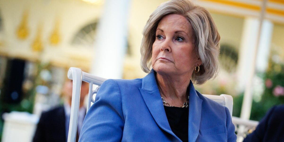 White House Chief of Staff Susie Wiles Undergoes Breast Cancer Procedure at Mayo Clinic