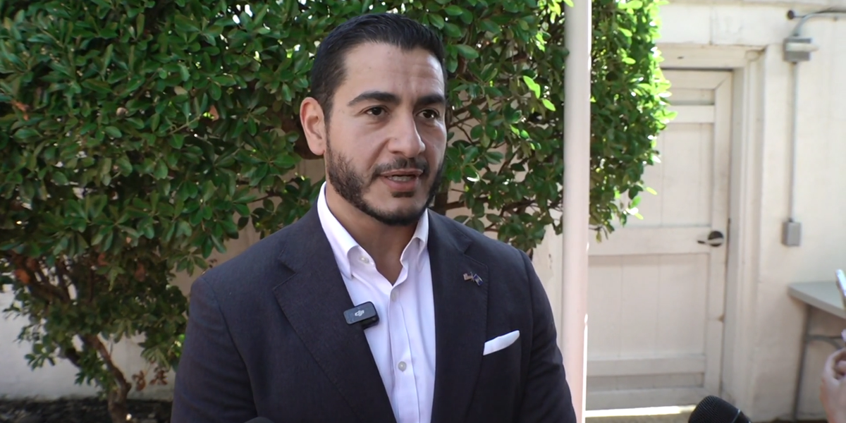 Senate Democrats Unite Behind Michigan Candidate Abdul El-Sayed in Final Election Push Senate Democrats Unite Behind Michigan Candidate Abdul El-Sayed in Final Election Push