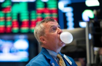 AI Stock Surge Faces Skepticism as Analysts Predict Market Correction AI Stock Surge Faces Skepticism as Analysts Predict Market Correction