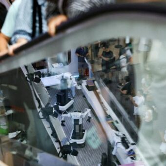 Why the U.S. and China Are Racing to Lead in AI, Despite Dangers Why the U.S. and China Are Racing to Lead in AI, Despite Dangers
