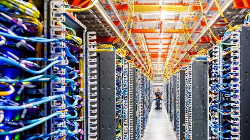 AI Debate Heats Up in Washington as Leaders Warn of ‘Catastrophic Risk’