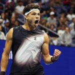 Ben Shelton Defeats Alcaraz in U.S. Open’s Latest Ever Finish Ben Shelton Defeats Alcaraz in U.S. Open’s Latest Ever Finish