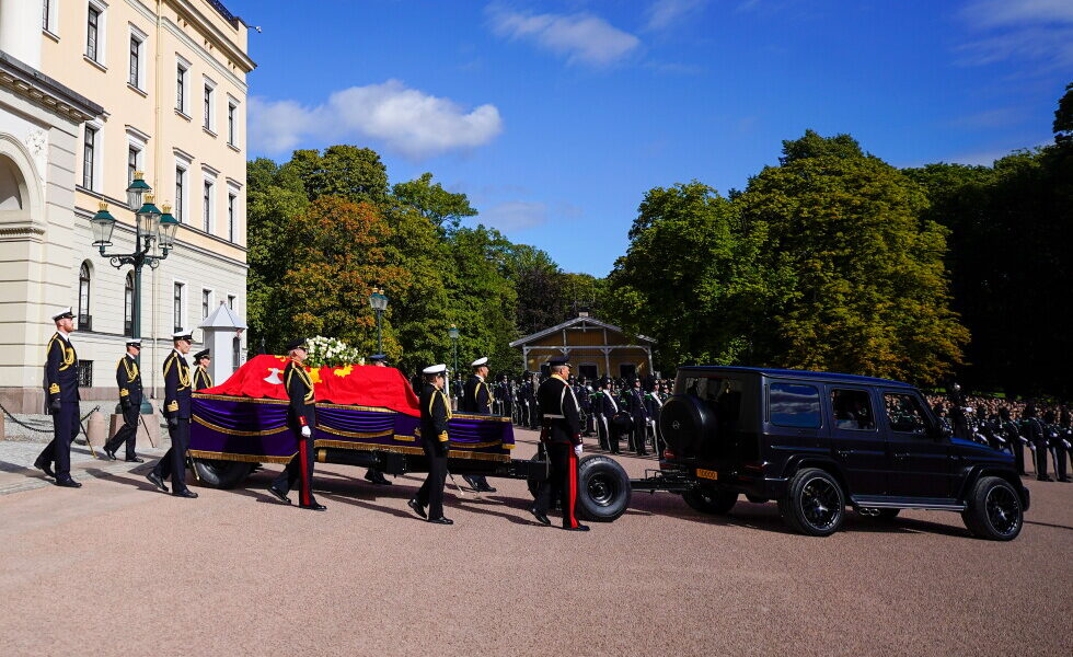 Norway Bids Final Farewell to King Harald V as Funeral Procession Moves Through Oslo Norway Bids Final Farewell to King Harald V as Funeral Procession Moves Through Oslo