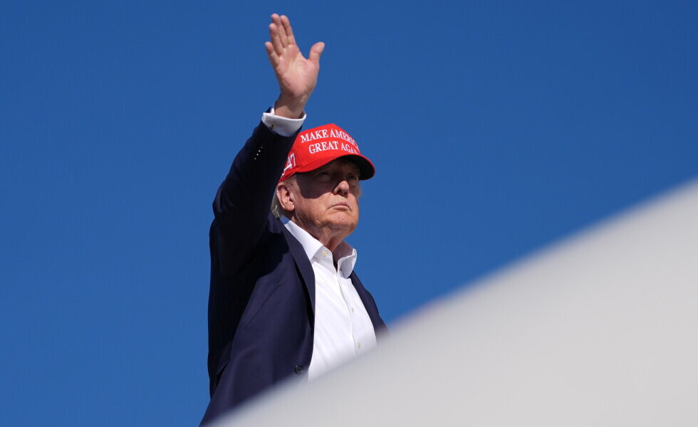 Republicans Host Trump-Centric Midterm Convention in Dallas Amid Tensions