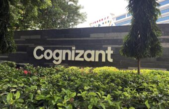 U.S. Halts Cognizant’s Green-Card Applications Amid Fraud Probe
