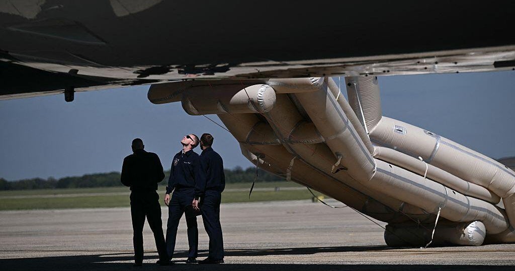 Trump’s Texas Trip Delayed Following Emergency Slide Malfunction on New Air Force One