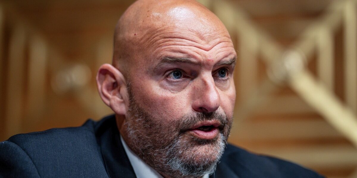 Sen. John Fetterman Makes Unusual Appearance at GOP Convention, Praises Republican Colleague