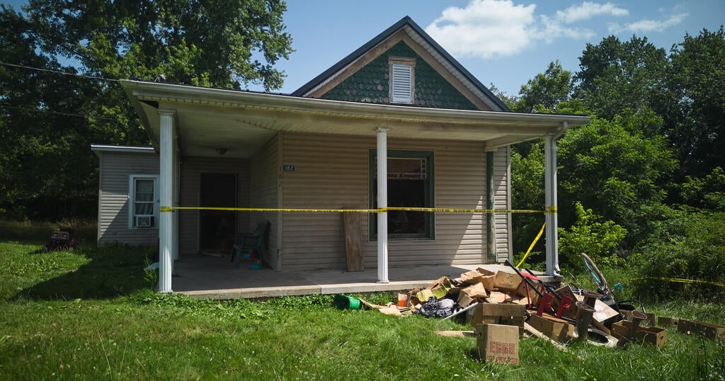 Ohio Man Found Mentally Incompetent to Stand Trial After 16 Grandchildren Found in Squalor Ohio Man Found Mentally Incompetent to Stand Trial After 16 Grandchildren Found in Squalor