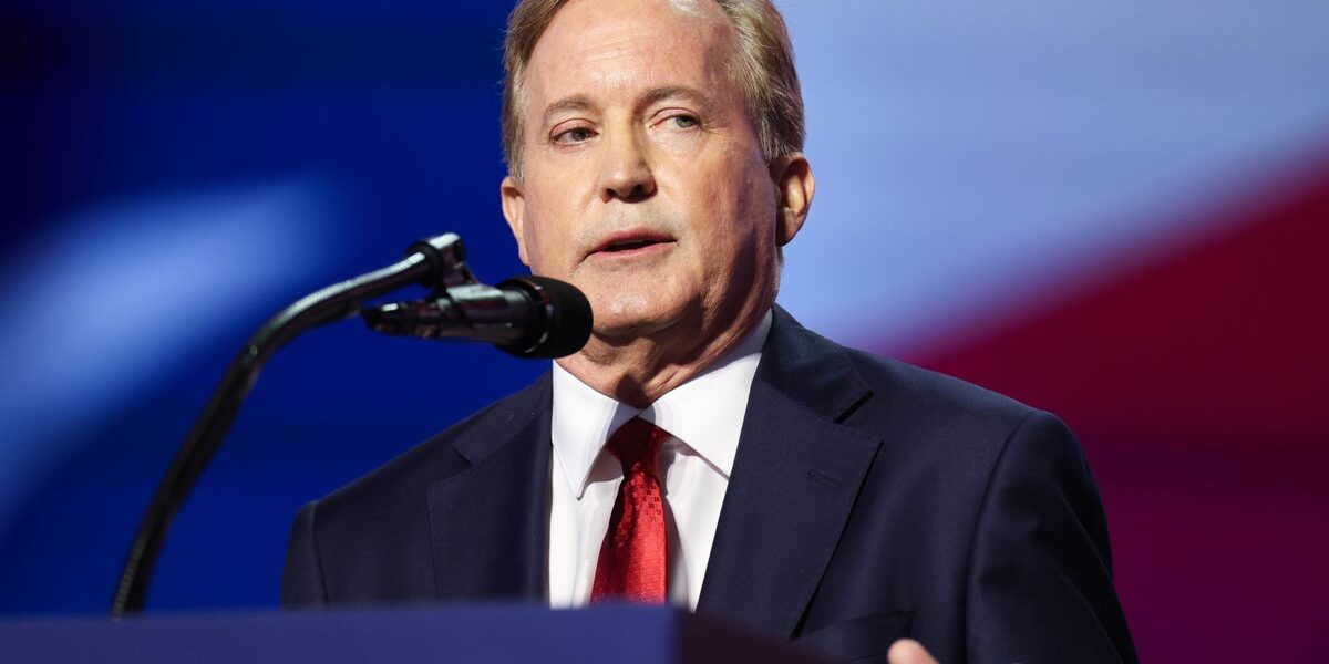 Trump Criticizes Ken Paxton in Speech Aimed at Boosting GOP Senate Bid Trump Criticizes Ken Paxton in Speech Aimed at Boosting GOP Senate Bid