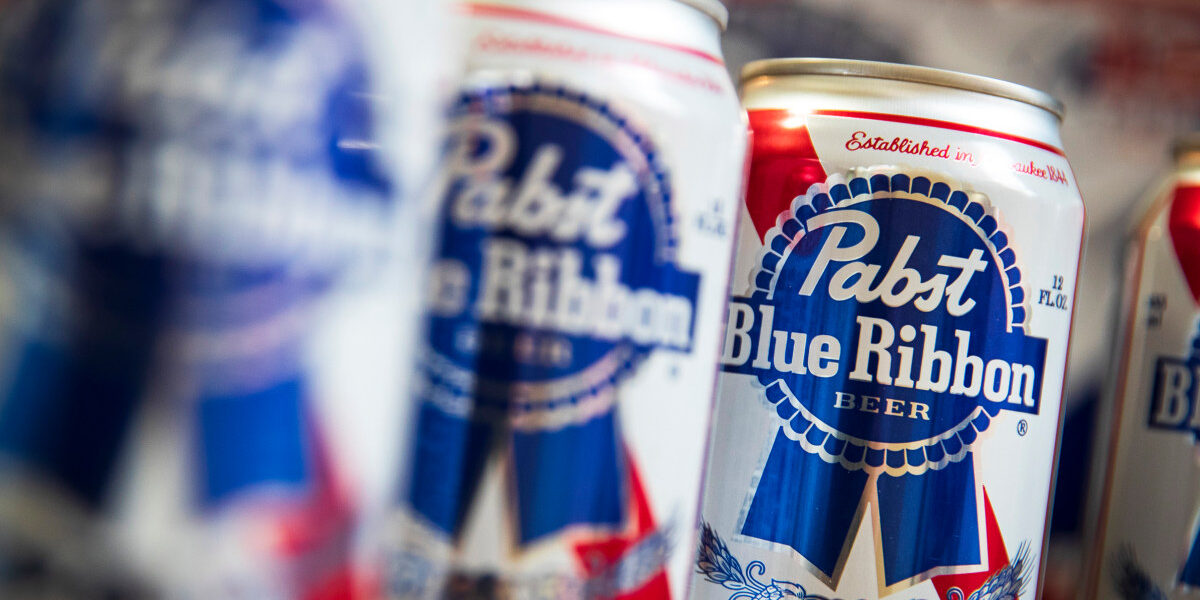 Massive Pabst Beer Heist: Thieves Steal ,000 Worth of Brew from California Warehouse Massive Pabst Beer Heist: Thieves Steal ,000 Worth of Brew from California Warehouse