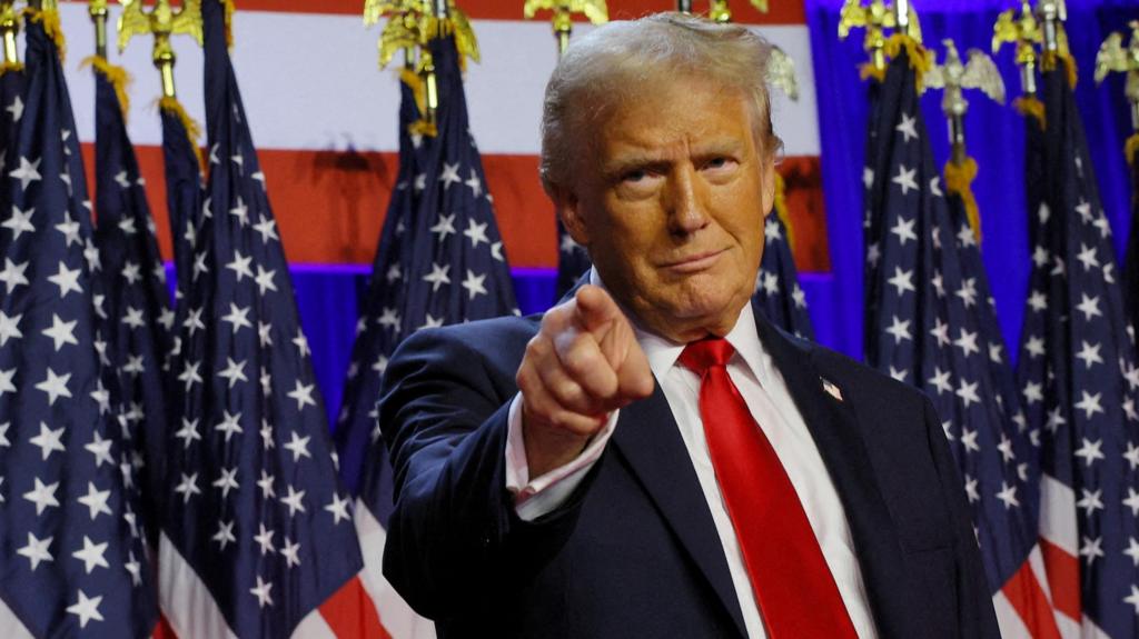 POLICY WIRE FACT CHECK: Trump offers $5,000 to every American if Republicans win midterm elections Subject Photo