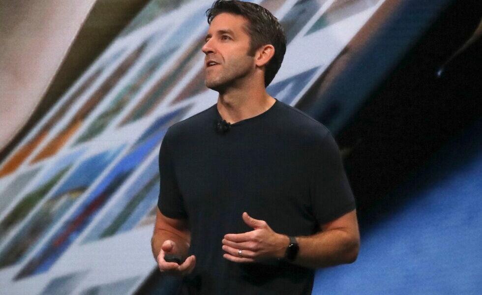John Ternus Succeeds Tim Cook as Apple’s New CEO Amid AI Industry Shift John Ternus Succeeds Tim Cook as Apple’s New CEO Amid AI Industry Shift