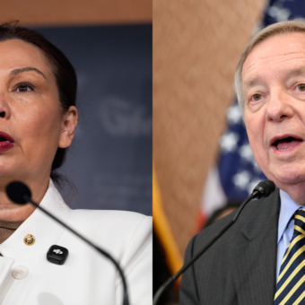 Illinois Senators Slam FAA Chief for Withholding Air Traffic Controller Pay Raises Illinois Senators Slam FAA Chief for Withholding Air Traffic Controller Pay Raises