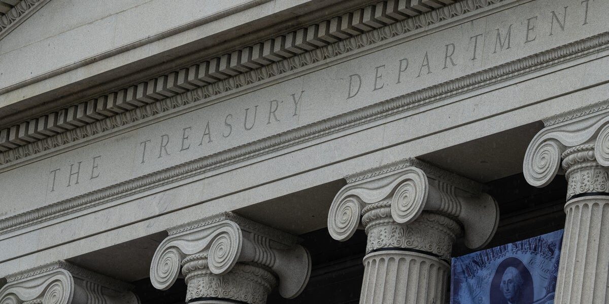 Escalating Bond Yields Pose Threat to U.S. Borrowing Costs, Experts Warn Escalating Bond Yields Pose Threat to U.S. Borrowing Costs, Experts Warn