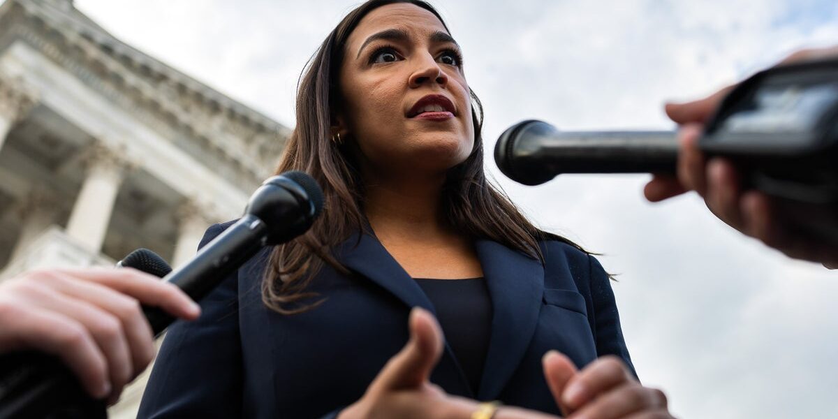 AOC Proposes Data Center at Mar-a-Lago in Response to Trump’s Support AOC Proposes Data Center at Mar-a-Lago in Response to Trump’s Support