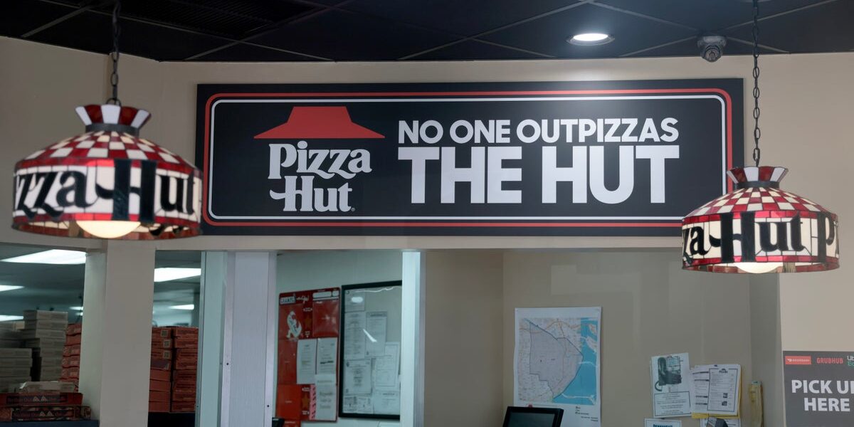 Pizza Hut Changes Hands: Yum! Brands Sells Global Operations for .5 Billion Pizza Hut Changes Hands: Yum! Brands Sells Global Operations for .5 Billion
