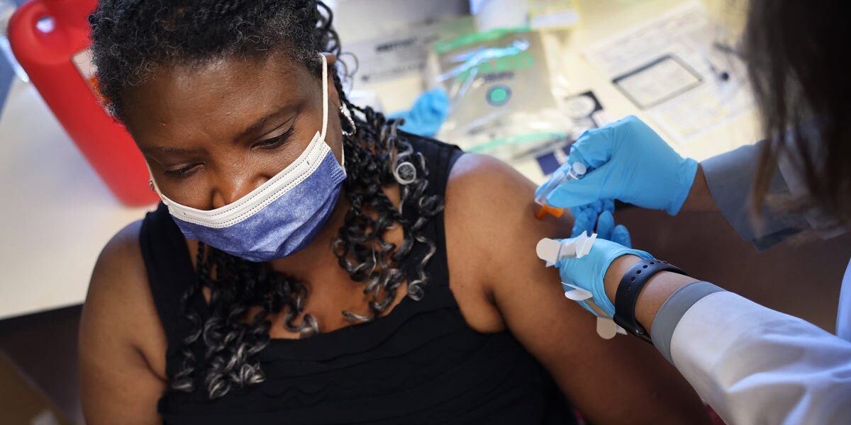 Experts Weigh In: Optimal Timing for Your Flu Shot This Season