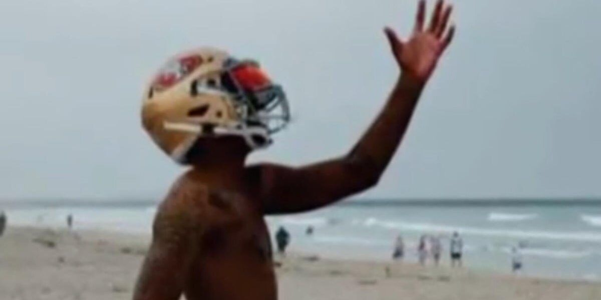 Ex-Dating App User Exposes Alleged NFL Player Scam: ‘Too Good to Be True’ Ex-Dating App User Exposes Alleged NFL Player Scam: ‘Too Good to Be True’