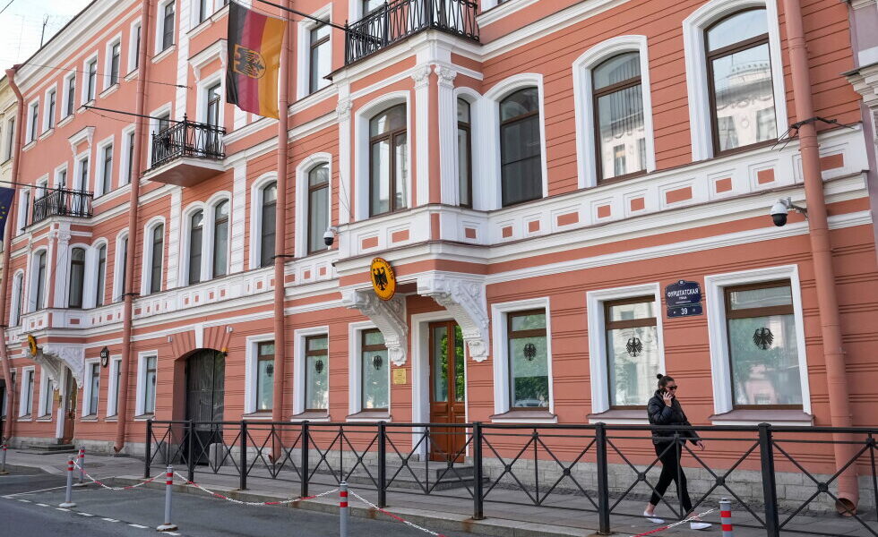 Russia Closes German Consulate in St. Petersburg Following Drone Incident in Leipzig