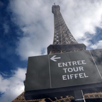 Eiffel Tower Reopens After Controversy Over Women Staff Removal During Hindu Group Visit Eiffel Tower Reopens After Controversy Over Women Staff Removal During Hindu Group Visit