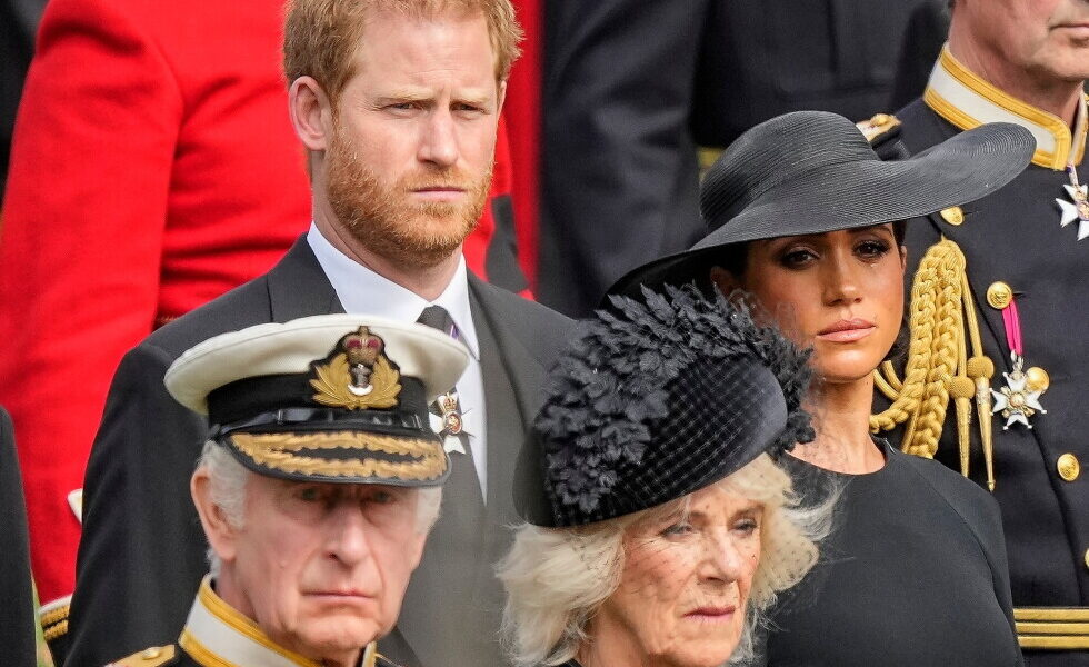 Buckingham Palace Letter on Sussex Status Sparks Surprise for Harry and Meghan