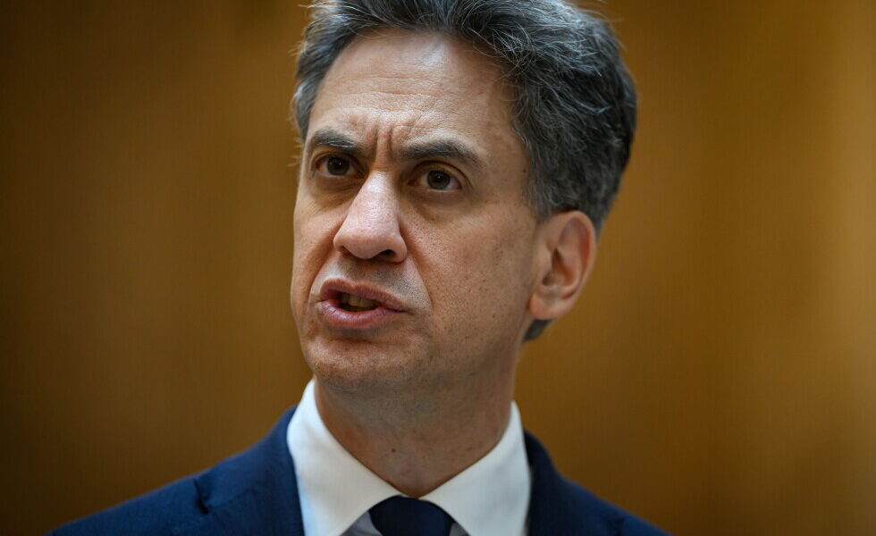 UK Bans Israeli Settlement Goods, Accuses Settlers of ‘Ethnic Cleansing’ UK Bans Israeli Settlement Goods, Accuses Settlers of ‘Ethnic Cleansing’