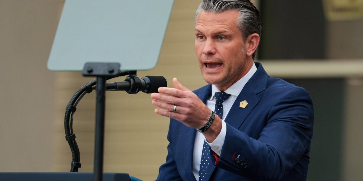 Hegseth Accused of Pressuring Airmen for 60 Minutes Interview, Pentagon Denies Claims