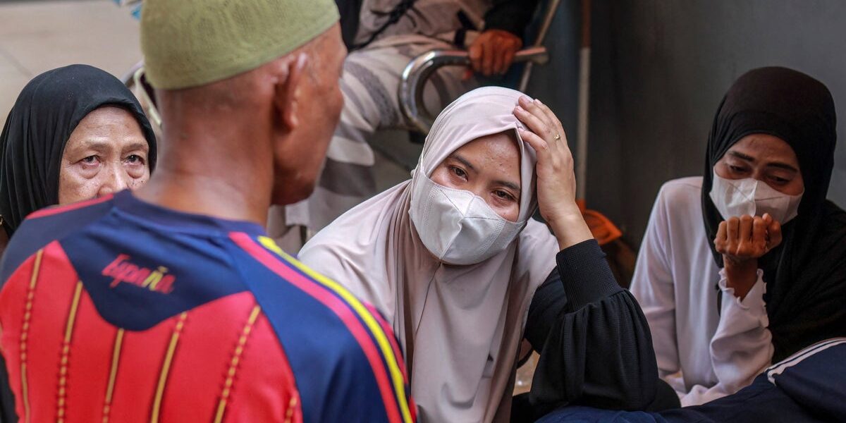 Survivor Recounts Harrowing Minutes as Indonesian Ferry Sinks with Hundreds Aboard Survivor Recounts Harrowing Minutes as Indonesian Ferry Sinks with Hundreds Aboard