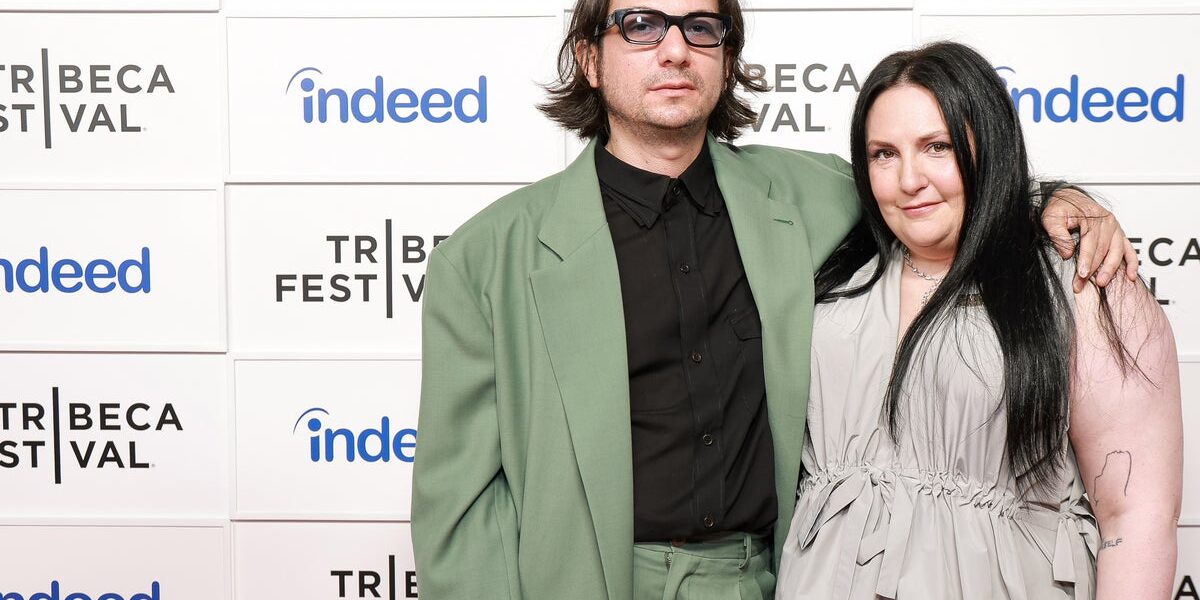 Lena Dunham and Luis Felber Welcome First Child via Surrogate Lena Dunham and Luis Felber Welcome First Child via Surrogate