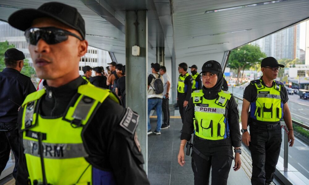 Teen Accused of Murder Acquitted in Malaysia Over Mental Health Defense Teen Accused of Murder Acquitted in Malaysia Over Mental Health Defense