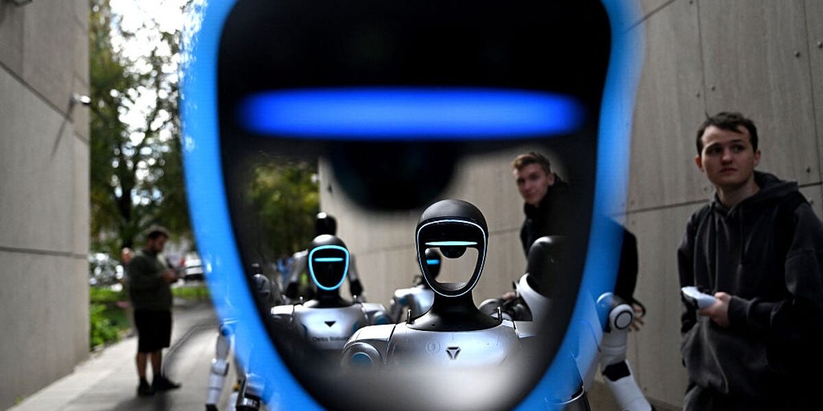 AI Experts Warn: We’re Closer Than Ever to Existential Risk