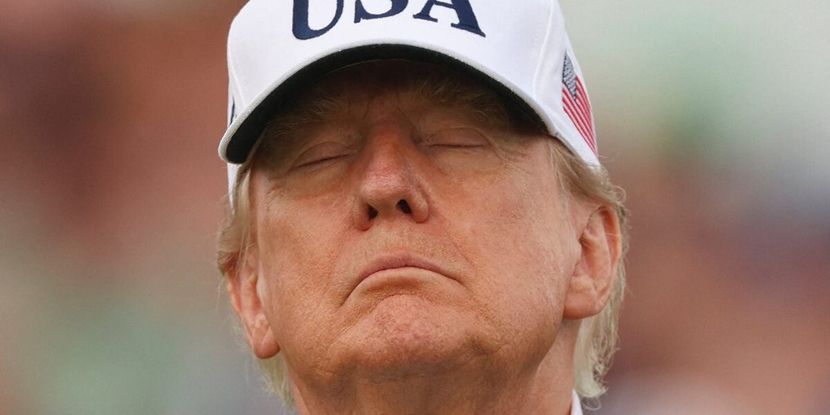 Trump’s Mail-In Ballot Efforts Blocked by Supreme Court as Midterm Tensions Rise Trump’s Mail-In Ballot Efforts Blocked by Supreme Court as Midterm Tensions Rise