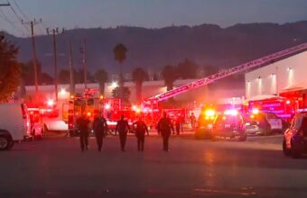 Helicopter Crashes in Los Angeles, Killing One on Ground Helicopter Crashes in Los Angeles, Killing One on Ground