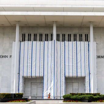 Kennedy Center Board Votes to Close Venue for Renovations Amid Financial Crisis Kennedy Center Board Votes to Close Venue for Renovations Amid Financial Crisis