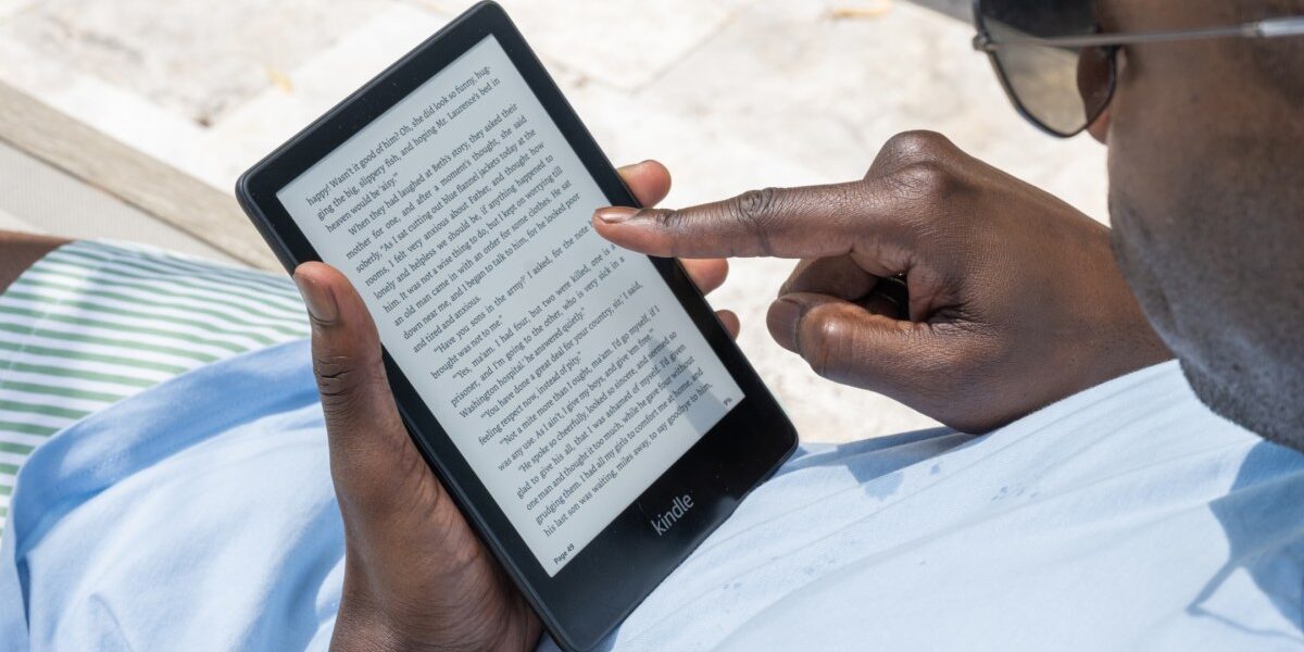 Choosing the Right Kindle: A Guide for Readers on a Budget Choosing the Right Kindle: A Guide for Readers on a Budget
