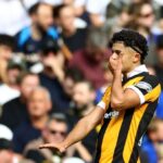 Hull Stuns Chelsea in 2-2 Draw to Extend Unbeaten Start Hull Stuns Chelsea in 2-2 Draw to Extend Unbeaten Start