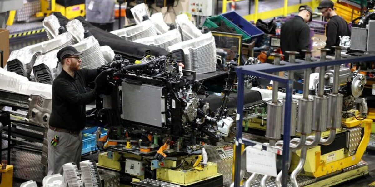 Nissan Invests £170M in New Hybrid SUV at UK Plant