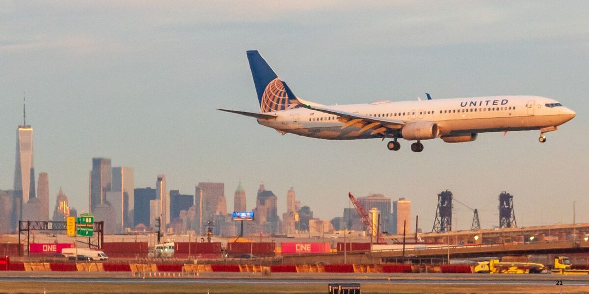 POLICY WIRE FACT CHECK: Did United Airlines ship military cargo to Israel? What we know