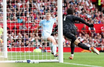 Howard Webb Admits VAR ‘Tunnel Vision’ Led to Controversial Manchester City Goal Howard Webb Admits VAR ‘Tunnel Vision’ Led to Controversial Manchester City Goal