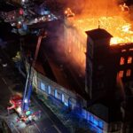 Historic Yorkshire Mill, Featured in Peaky Blinders and Downton Abbey, Destroyed in Major Fire Historic Yorkshire Mill, Featured in Peaky Blinders and Downton Abbey, Destroyed in Major Fire